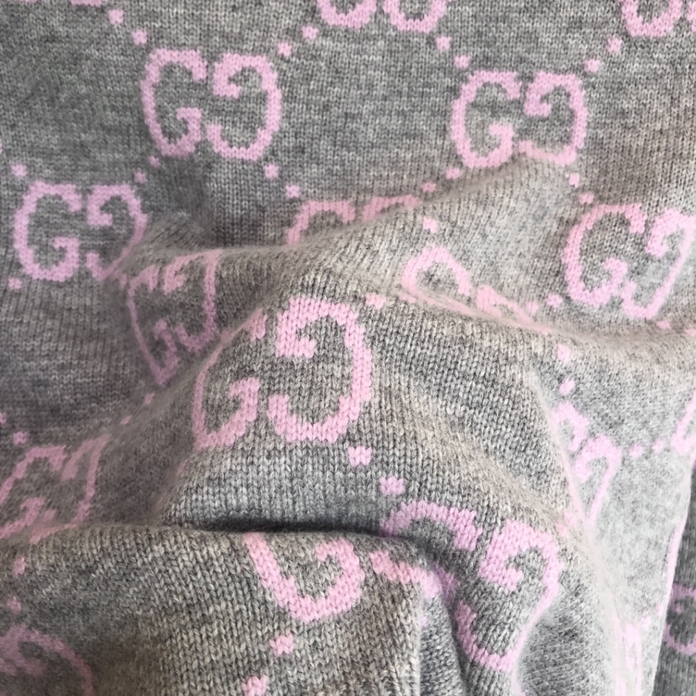 Gucci Pink Logo Gray Cardigan - Picture 6 of 9